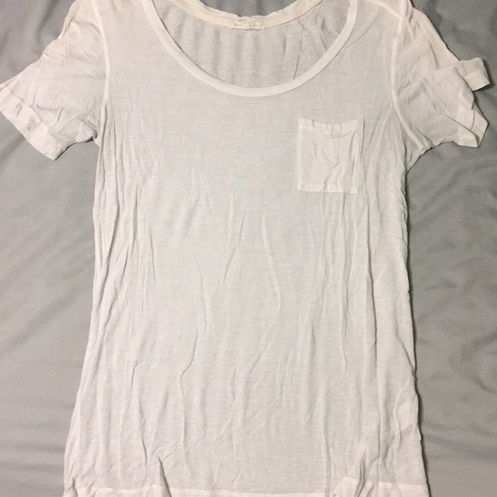 White t-shirt